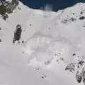Повишена лавинна опасност в планините