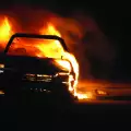 Кола пламна в движение в Предела