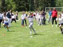 Стотици деца взеха участие в Деня на Спорта