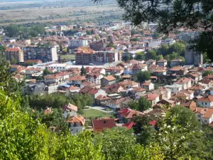 Изборният ден в Разлог премина спокойно, заяви Татяна Лазарова, председател на ОИК