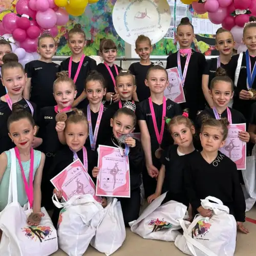 Шампионско представяне на младите гимнастички от клуб Банско
