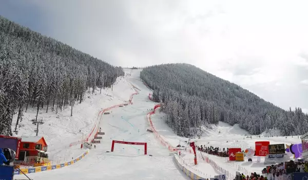 Най-добрите скиорки на планетата са в Банско през уикенда