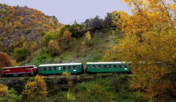 Започва ремонт на жп линията Септември-Добринище