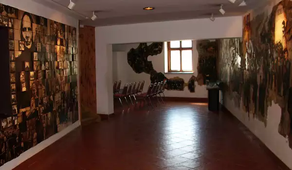 Къща музей Вапцаров