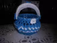 плетена кошница на една игла