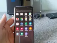 Продавам Samsung Galaxy S8