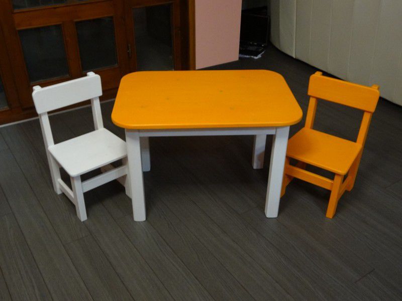 3. Снимка на Предлагам детски дървени маси и столчета, в различни цветове