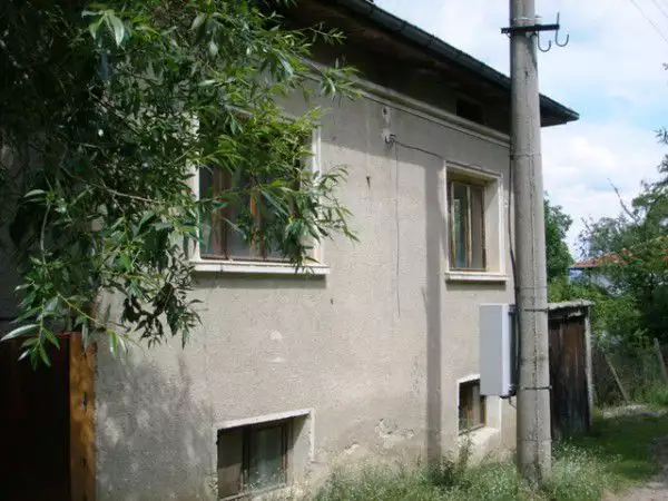 1. Снимка на Къща в село Бачево