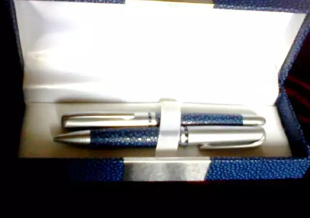 10. Снимка на Подаръчен комплект от 2 химикалки, фирмен на Cофия - Б Т