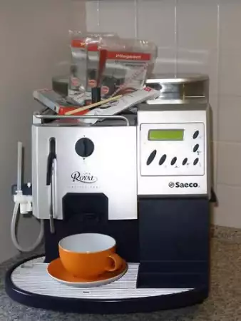 Мерцедесът Saeco Royal Coffee Bar с Гаранция и качество