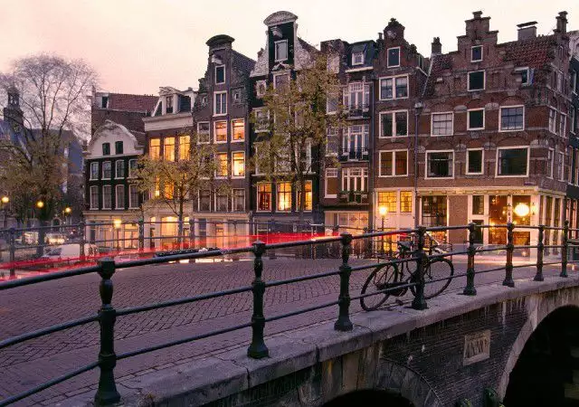 2. Снимка на Разходка в Амстердам - вдъхновяващо приключение