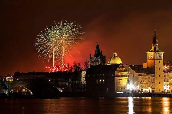 3. Снимка на Предколедна Прага и Дрезденски Коледни Базари