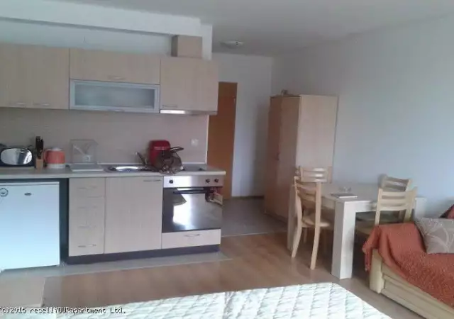 3. Снимка на Едностаен апартамент в Голф зоната до Банско