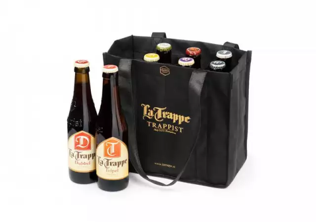 2. Снимка на Три уникални подаръчни комплекта с монашески бири Ла Трап.