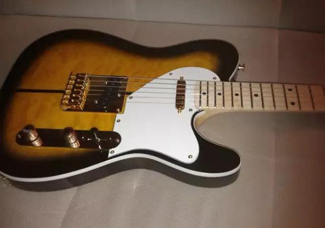 1. Снимка на Продавам ел .китара American Fender Telecaster