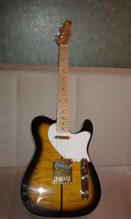 2. Снимка на Продавам ел .китара American Fender Telecaster